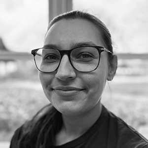 Isabella arbejder som dyrlæge hos Evidensia Dahlgaard Dyreklinik